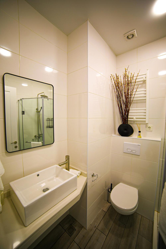 Bathroom 5, Next Green Aparthotel Official, Batumi