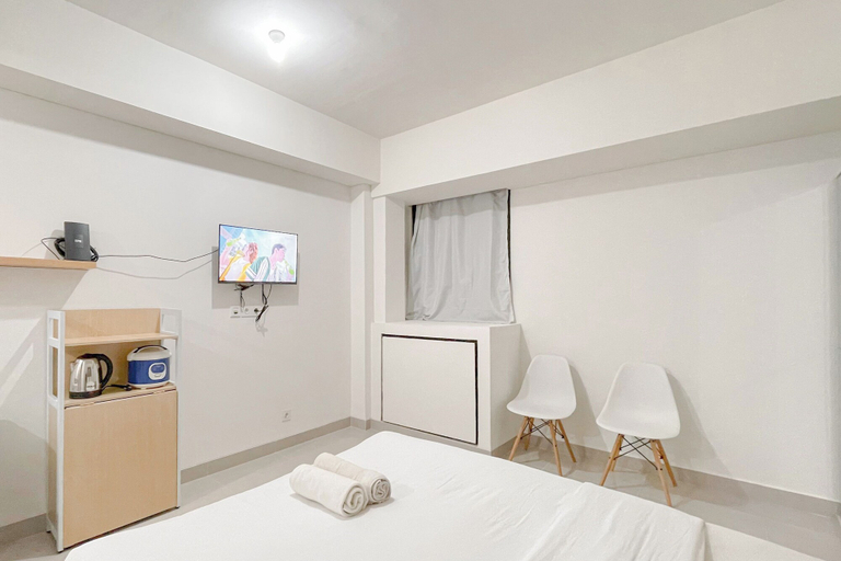 Room 2, Minimalist Studio (No Kitchen) Near Unhas Bandaraya - Tallasa City Makassar Apartment, Makassar