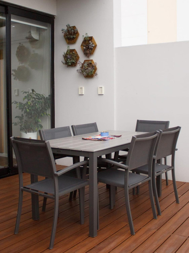 Others 4, Level Suites, Bahía Blanca