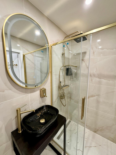 Bathroom 2, Little Downtown Apartment, Praha 1