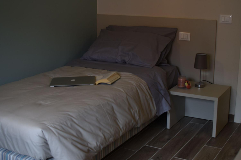 Bedroom 3, Hotel Cavallo Bianco, Reggio Nell'Emilia