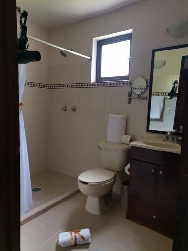 Bathroom 4, Posada Real de Chiapas, San Cristóbal de las Casas