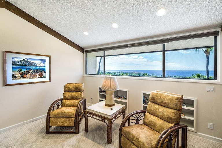 Interior 3, Ocean and Golf Course Views - Top Floor -vrkcv, Hawaii