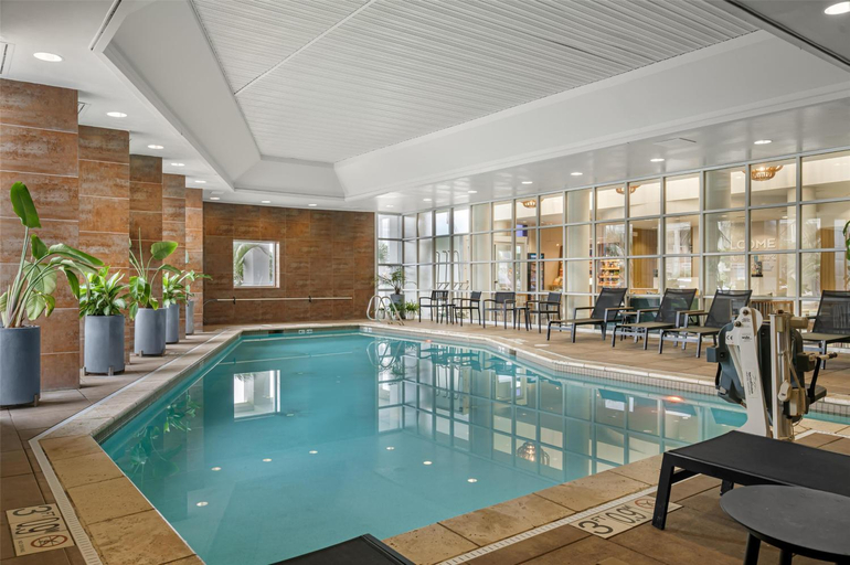 Sport & Beauty, Hampton Inn Virginia Beach-Oceanfront North, Virginia Beach