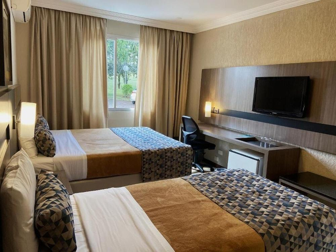 Bedroom 2, Hotel Deville Express Cascavel, Cascavel