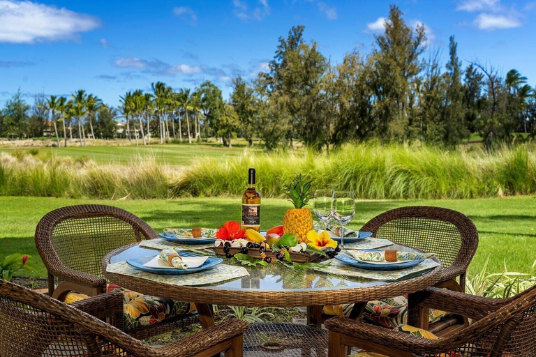 Outdoor dining 2, Waikoloa Beach Fun: Concierge, Pools & Steps to Dining & A-bay - Vrkcv, Hawaii