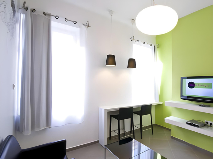 Others 5, 1926 Designed ApartHotel