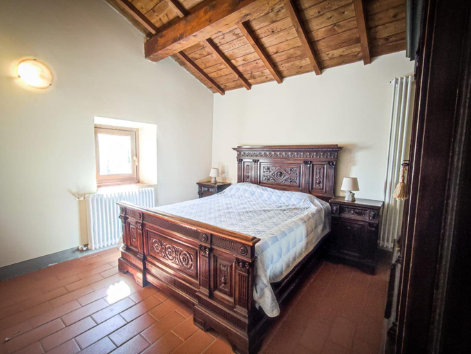 Bedroom 2, casa al taverni, Arezzo
