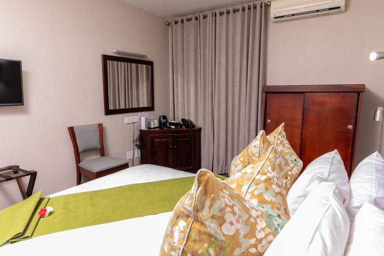 Bedroom 2, Hotel 247 @ White River, Ehlanzeni