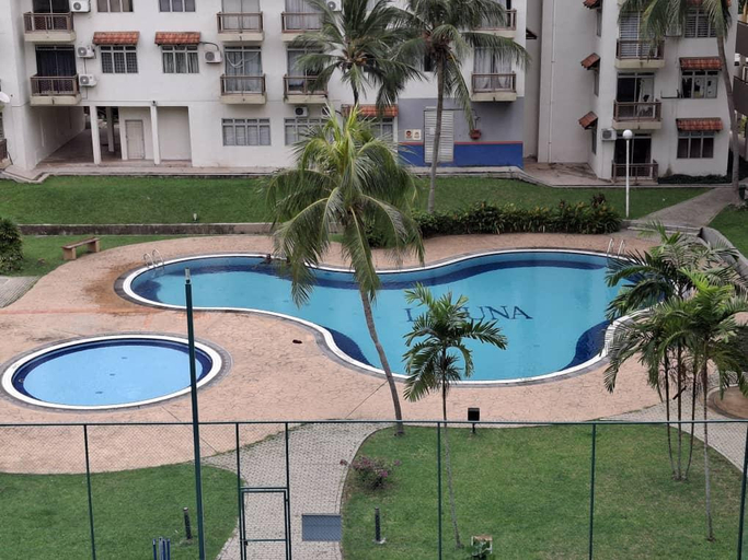 Others 5, Homestay WaDi 2 Apartment with pool near beach, Port Dickson