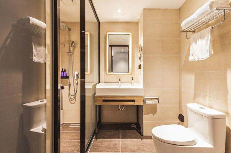 Bathroom 3, Hanting Premium Jinan West Railway Station Jingxi, Jinan