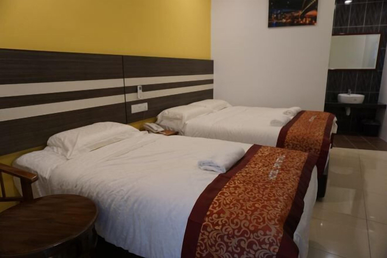 Bedroom 3, HOTEL KRISTAL SERI ISKANDAR, Perak Tengah
