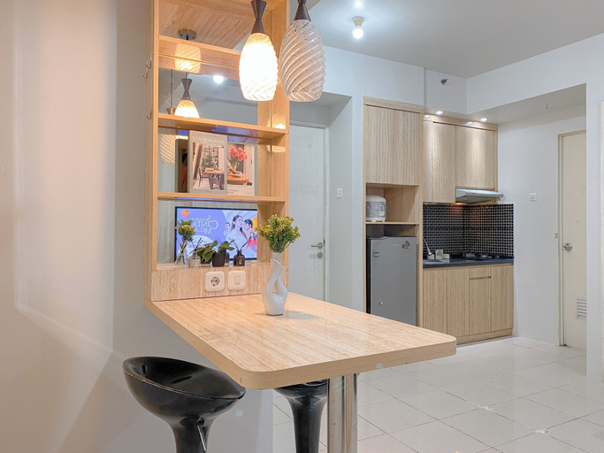 In-room dining 2, Spacious 3Br At Pakubuwono Terrace Apartment, South Jakarta