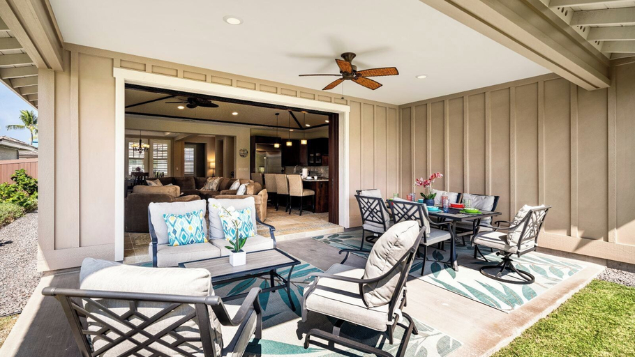 Outdoor dining 4, Private Yard and Outdoor Area - AC & Shared Pool - Golf Views - Vrkcv, Hawaii