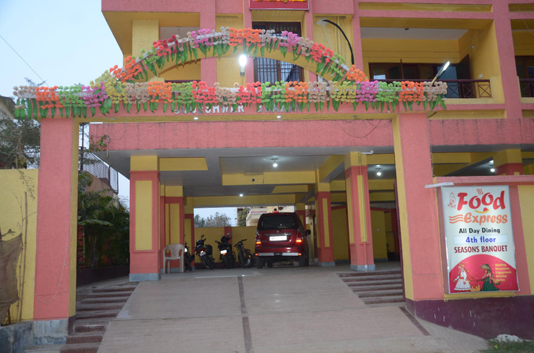 Exterior & Views 4, Matri Hotel and banquets , Patna