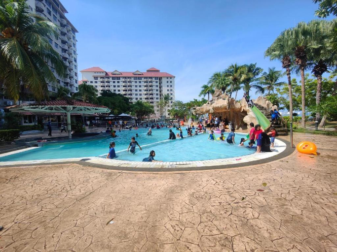 Sport & Beauty 2, Three Bedroom Apartment Glory Beach Resort, Port Dickson
