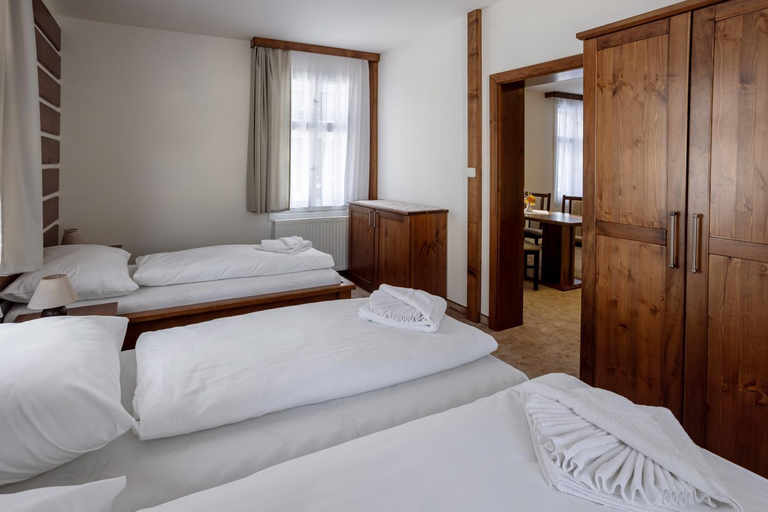 Bedroom 2, Hotel Slavie, Trutnov