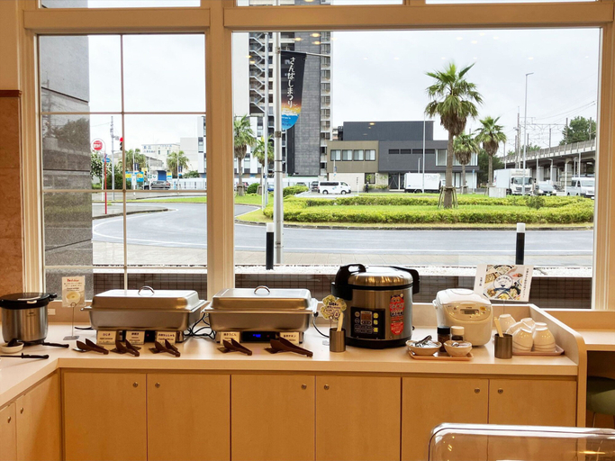 Food & Drinks 5, Toyoko Inn Chiba-minato Ekimae, Chiba