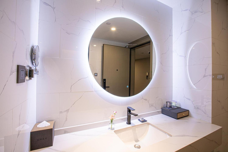 Bathroom 4, Ruilan Courtyard Hotel, Nanjing, Nanjing