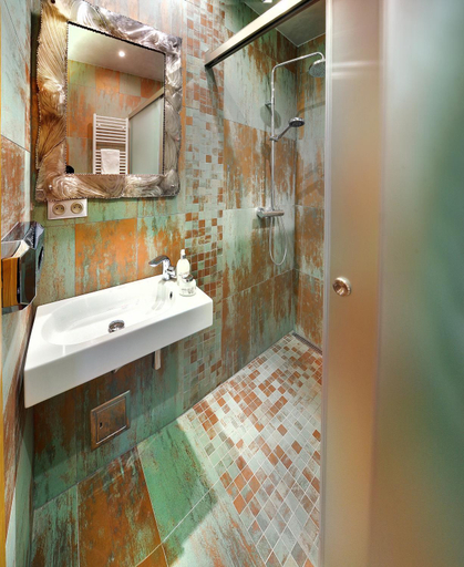 Bathroom, Noc na Chopku, Rotunda, Liptovský Mikuláš