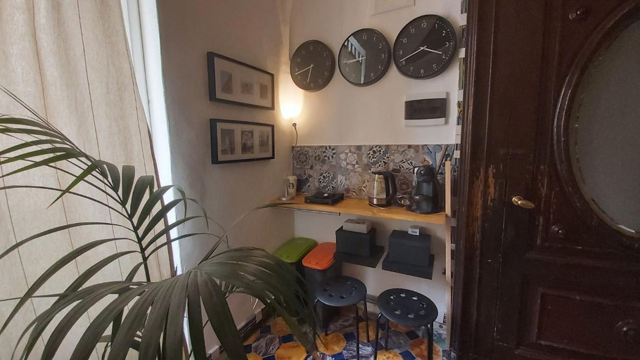 Others 3, dimora aganoor business suite, Salerno