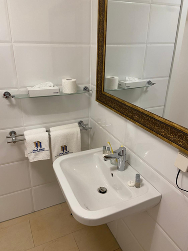 Bathroom 3, Hotel Restaurant Hesch, Leibnitz