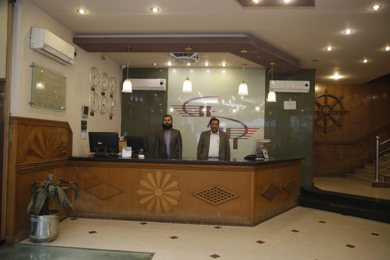 Others 4, Hotel Al Harmain Tower, Karachi