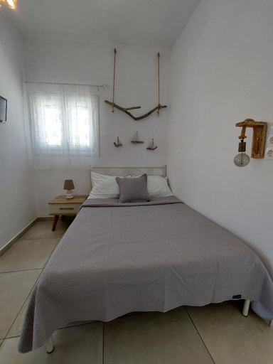 Others 5, Marietta, South Aegean