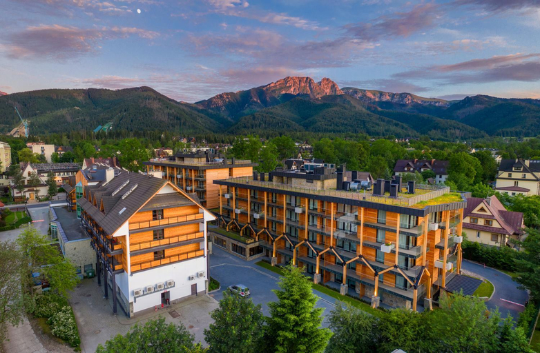 Exterior & Views 2, Bachleda Residence Zakopane, Tatra