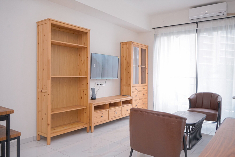 Interior 4, Simple Look 3Br Apartment Near Aeon Mall At Sky House Bsd, Tangerang Selatan