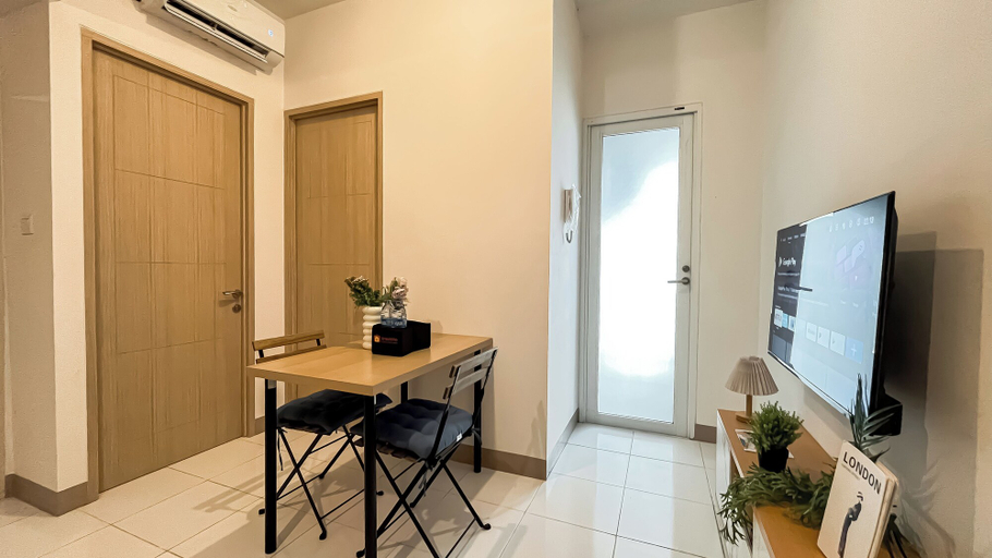Living area 5, Minimalist Chic 2Br Apartment At Tokyo Riverside Pik 2, Tangerang
