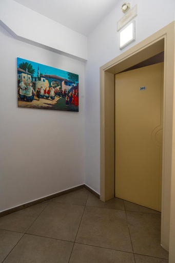 Others 5, Hotel Shkodra L, Shkodrës