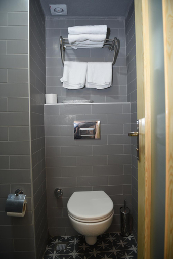 Bathroom 3, Best Hotel Kadıköy, Kadıköy