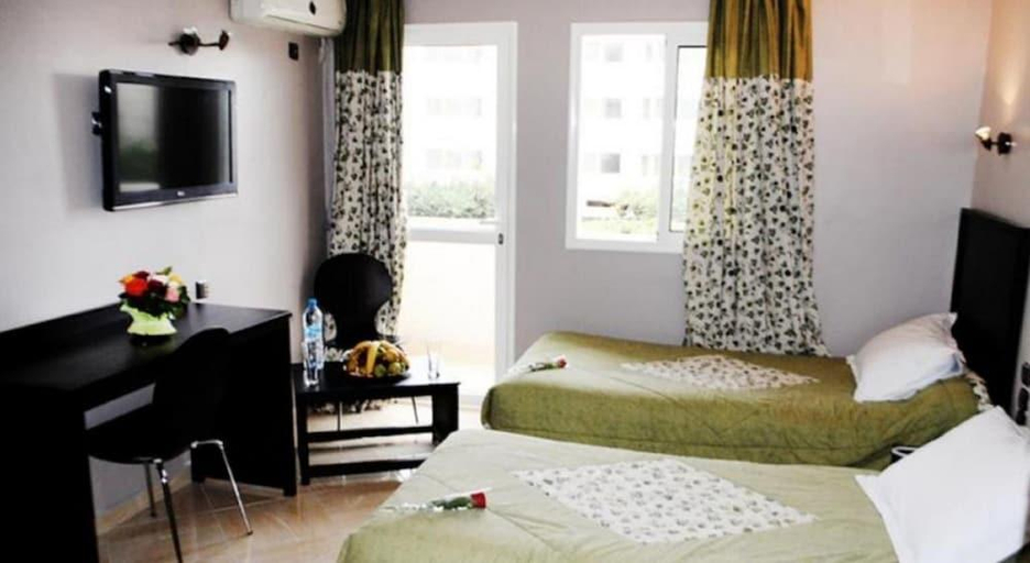 Bedroom 3, Residence Hoteliere Fleurie, Agadir-Ida ou Tanane