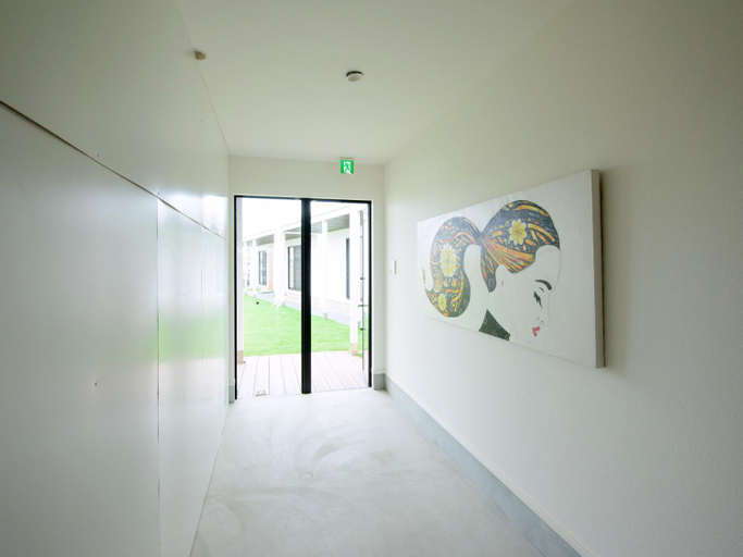 Public Area 2, Le.Blanche, Minamiawaji