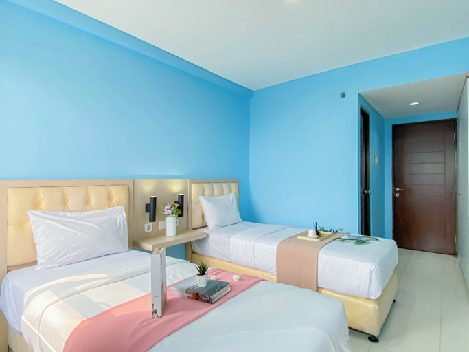 Room 3, Blue Accent Studio (No Kitchen) At Elvis Tower Apartment, Cikarang