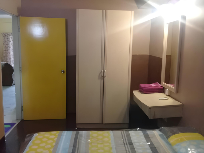 Bedroom 3, Apartment Bayu Beach Resort , Port Dickson