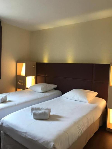 Bedroom 2, Hotel LES GENETS - Restaurant ATEA, Pyrénées-Atlantiques