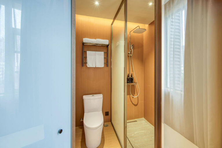 Bathroom 4, Ji Hotel (Nanjing Chaotian Palace), Nanjing