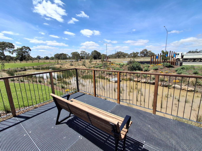 Others 5, Luxarious room stay- 25 min to Melbourne Airport and next to Hume Freeway, Whittlesea - North