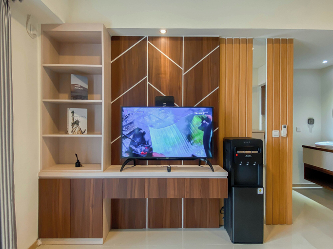 Room 3, Comfortable And Minimalist 2Br At Meikarta Apartment, Cikarang