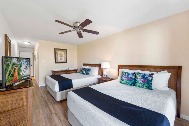 Room 3, AC - Beautifully Updated - Ocean Views - Vrkcv, Hawaii