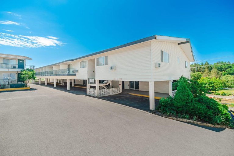 Exterior & Views 4, Pullman Garden Inn, Whitman