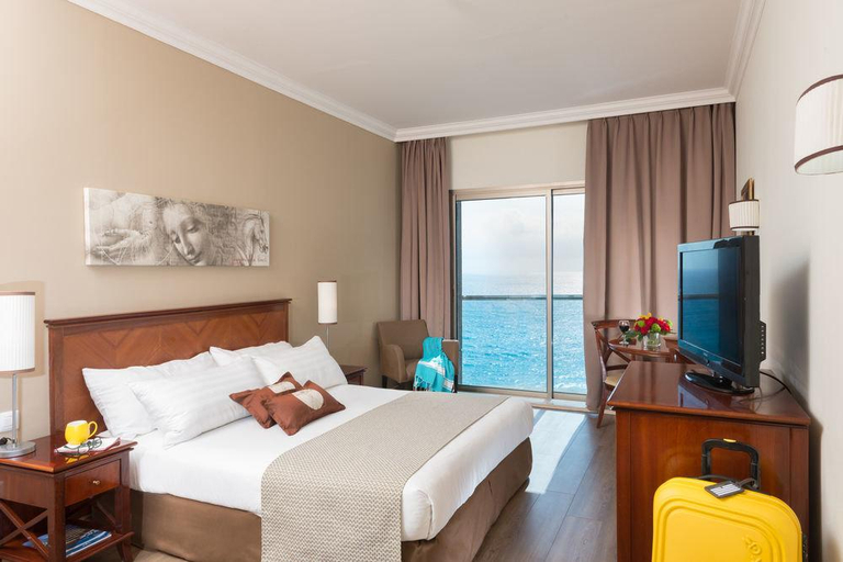 Others 4, Blue Beach Apartment