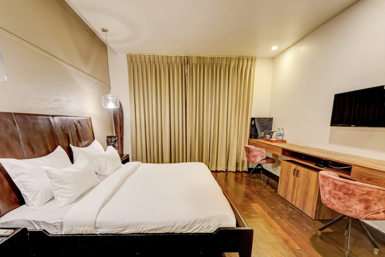 Others 4, GSilver Hotels, Chennai