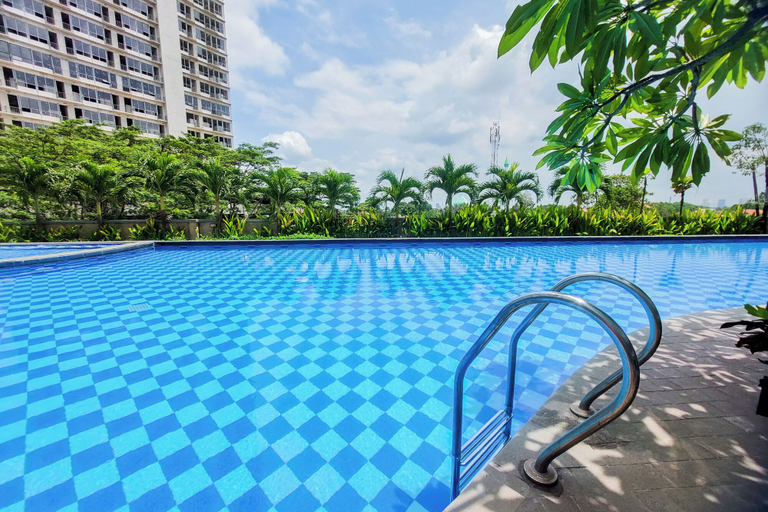 Pool 4, Pleasant Studio Apartment Parkland Avenue, South Tangerang