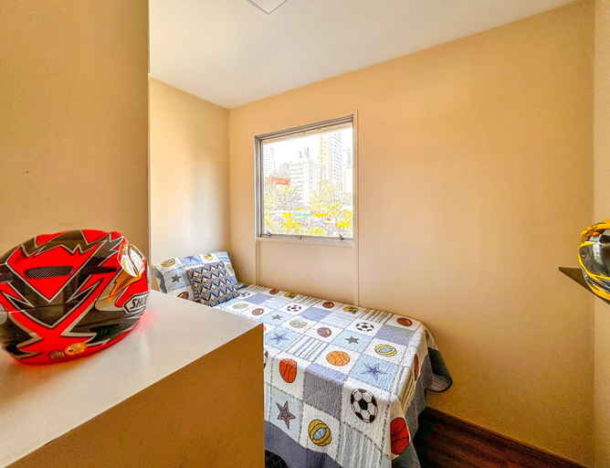 Room 5, Apto Espa oso c Wifi pr x a Marginal Pinheiros SP, São Paulo
