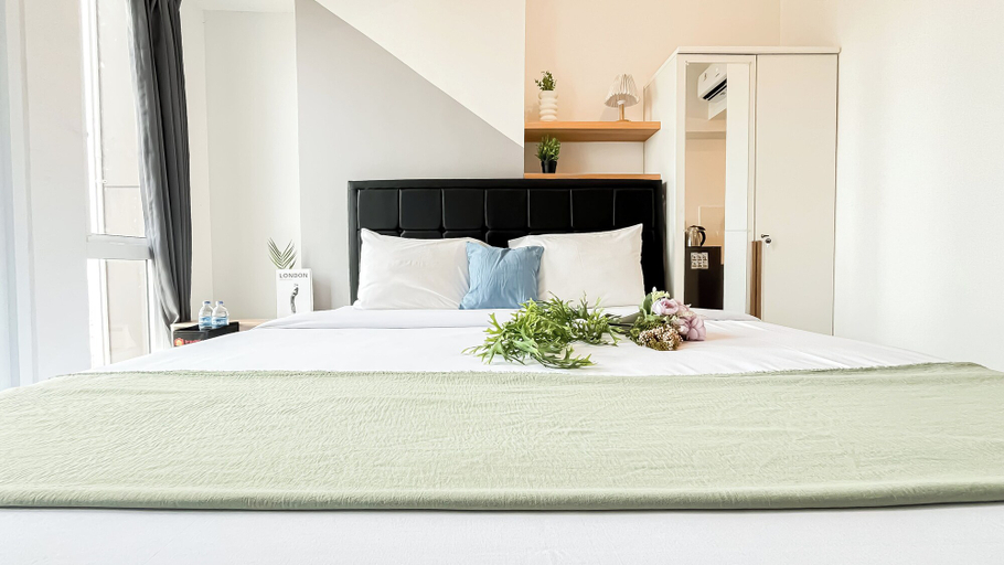 Room 2, Well Designed Studio At Tokyo Riverside Pik 2 Apartment, Tangerang