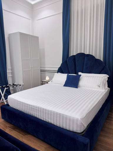 Room 5, Stabia Junior Suite, Napoli