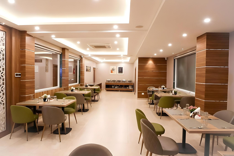 Food & Drinks 4, Hotel Sharda Residency, Patna